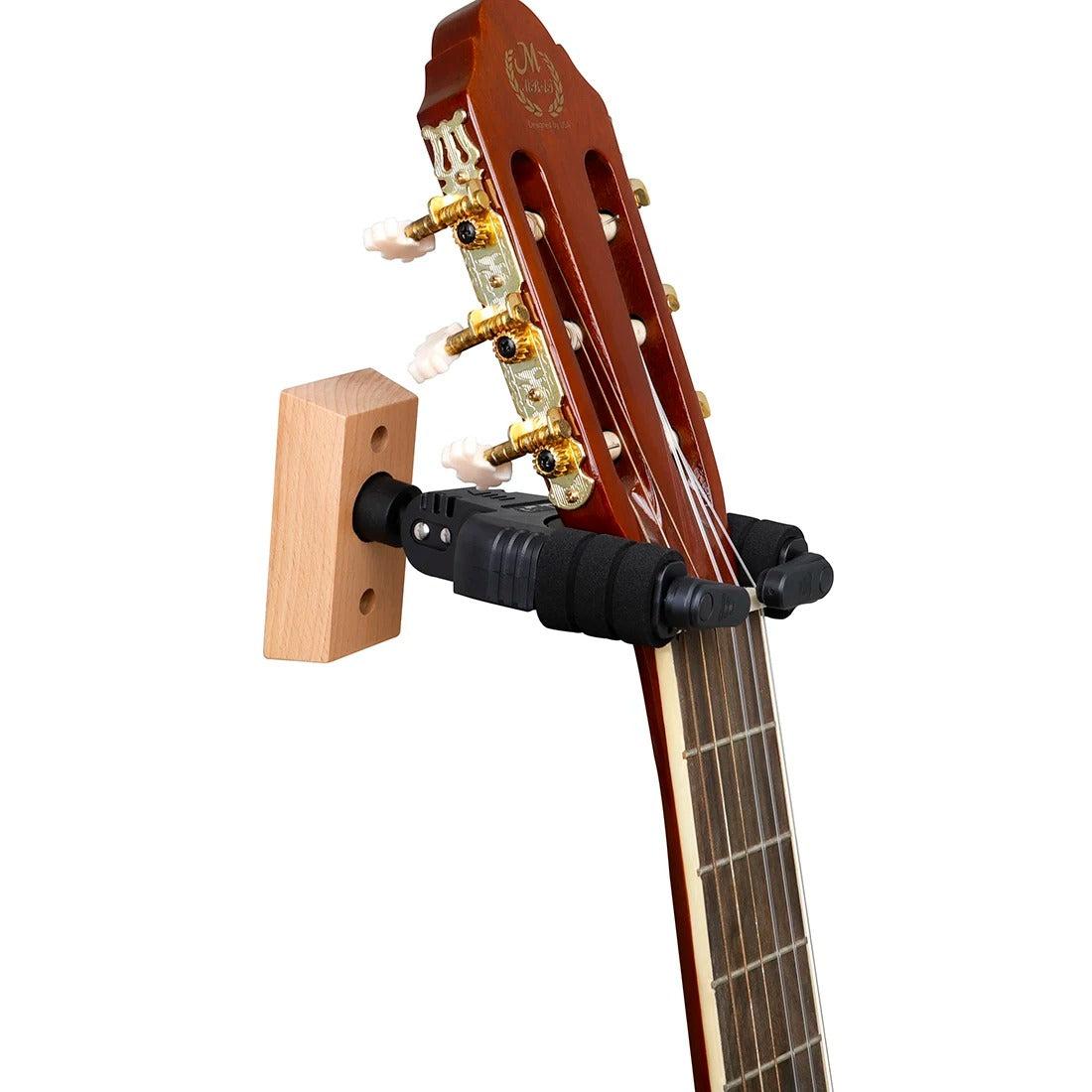 guitare posé au mur avec le support mural bois