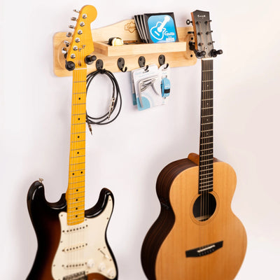 support guitare en bois avec deux guitares posés dessus et rangement